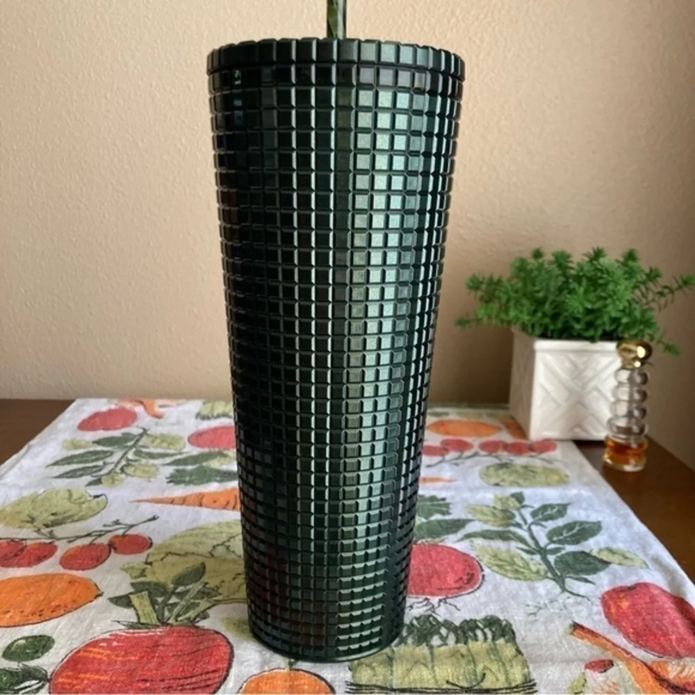 Starbucks Winter Holiday forest green stud tumbler with straw